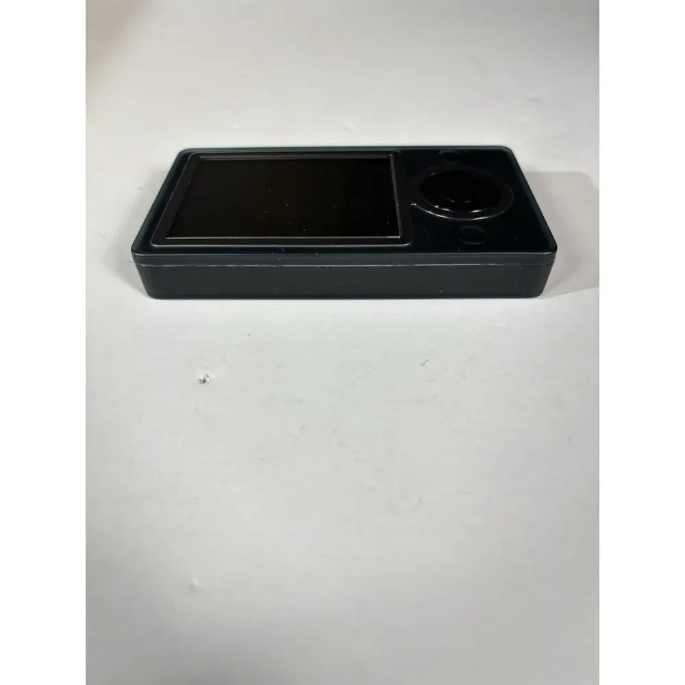 Microsoft Zune Digital Media Player Model 1089 30GB Parts Or Repair